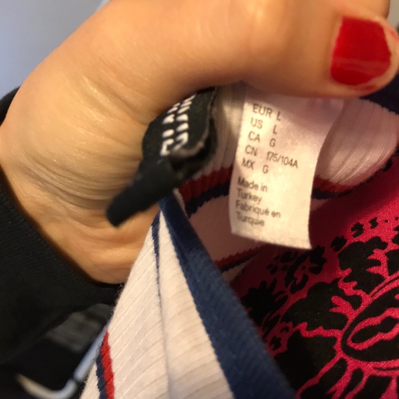 Red White & Blue Striped T-Shirt❤️ - Picture 5 of 5